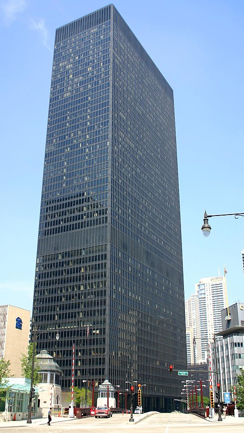 2004-09-02_1580x2800_chicago_IBM_building