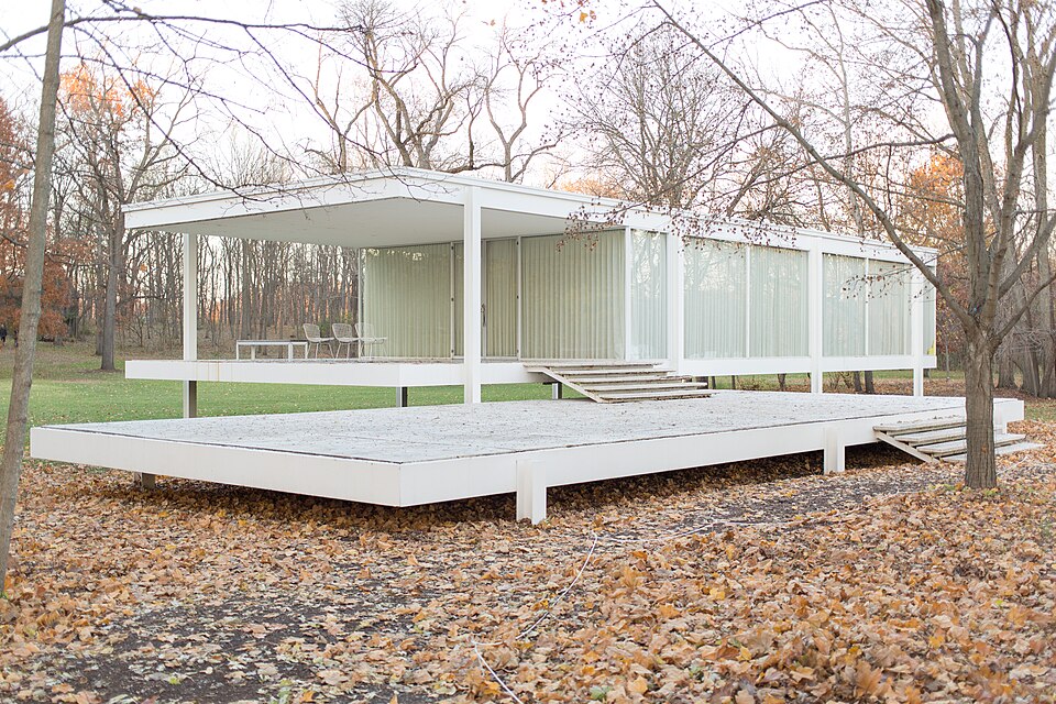 Farnsworth_House_by_Mies_Van_Der_Rohe_-_exterior-8