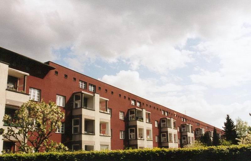Bruno Taut, tòa nhà "Red Front", Khu nhà Horseshoe, Britz, Berlin