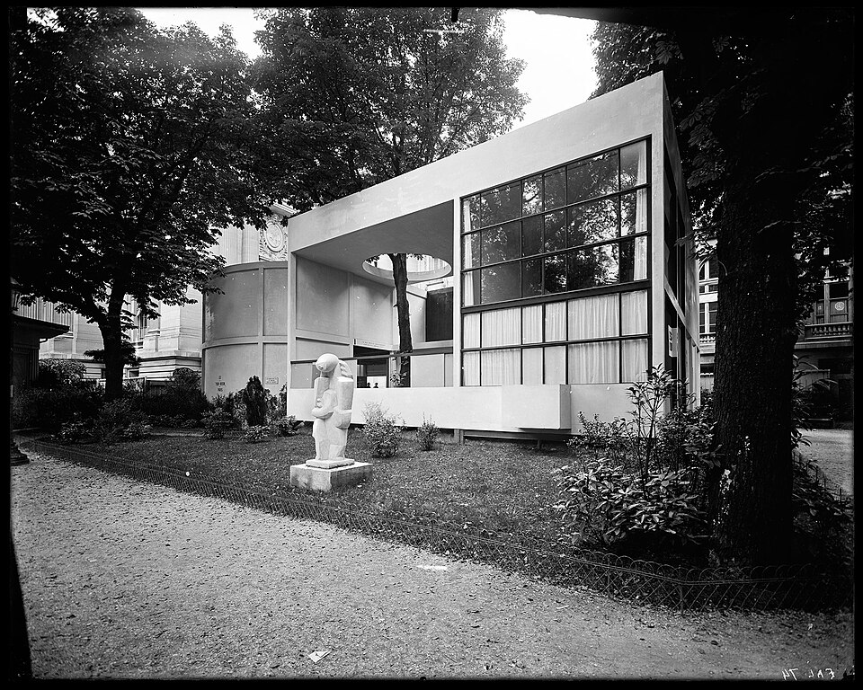 The Pavilion of the Esprit Nouveau (1925)