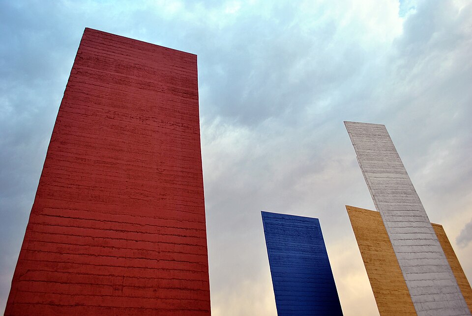 Torres_de_Satélite_-_4